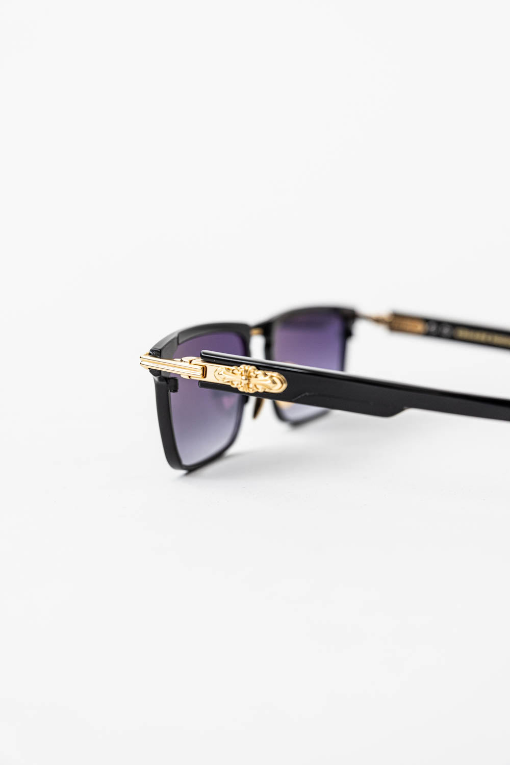 Chrome Hearts Cross Gold Sunglasses Noir
