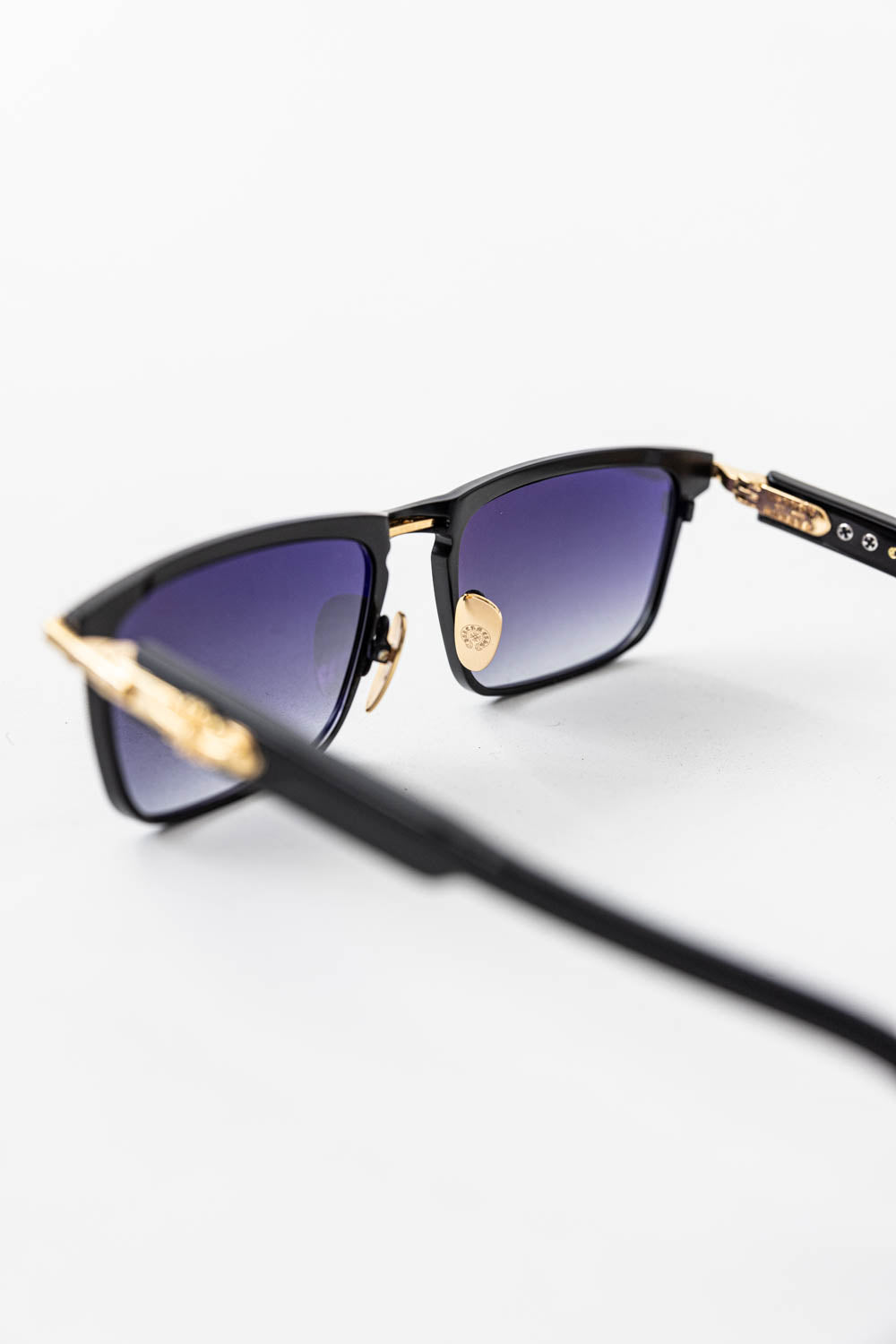 Chrome Hearts Cross Gold Sunglasses Noir