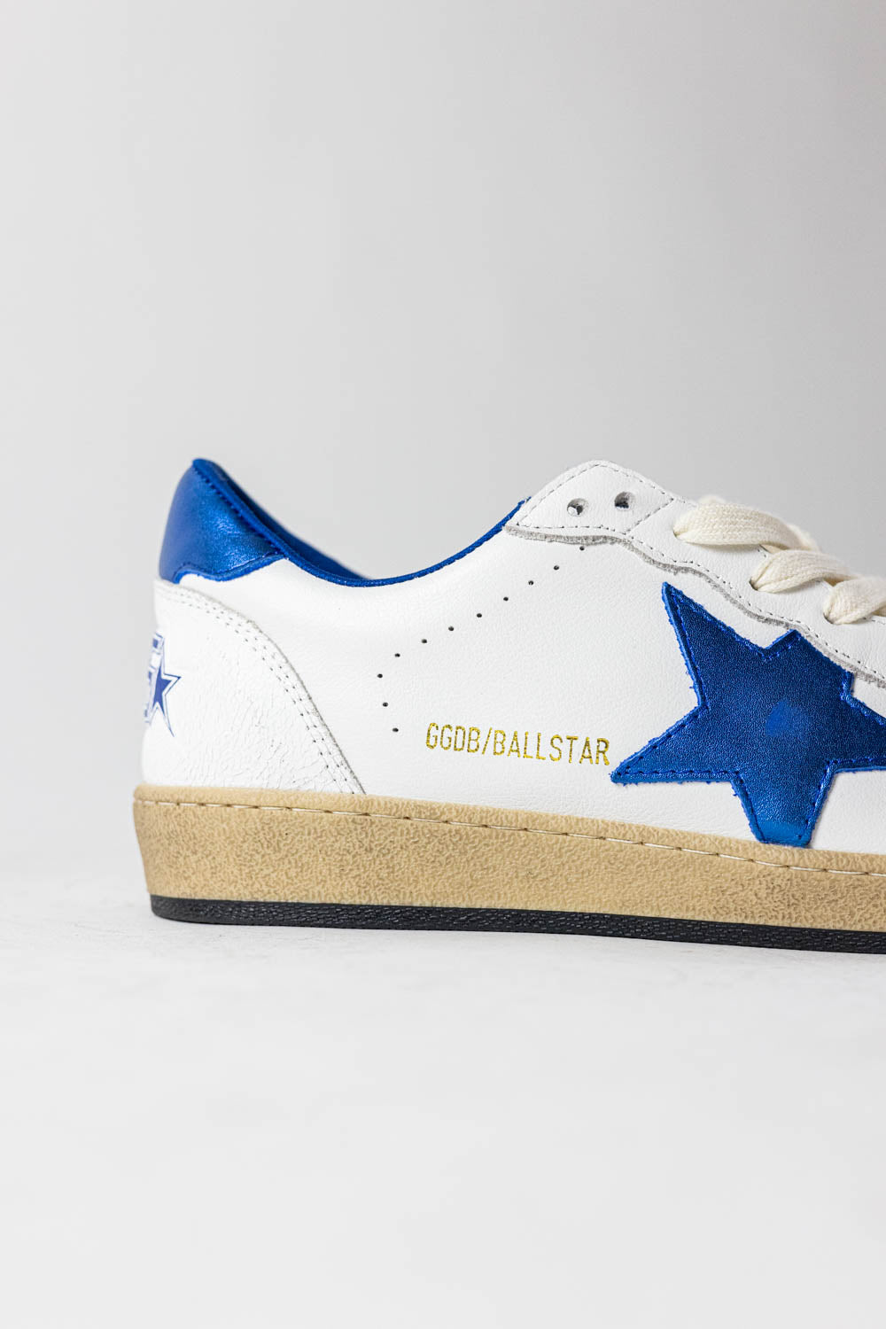 Golden Goose Ball Star in white nappa leather with a blue star and heel