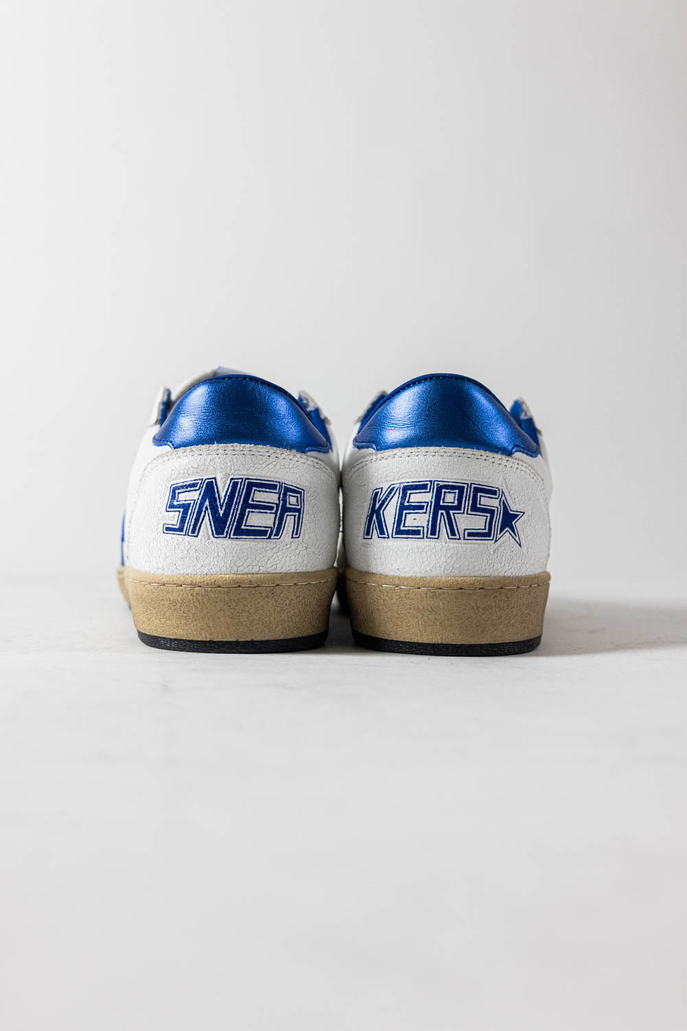 Golden Goose Ball Star in white nappa leather with a blue star and heel