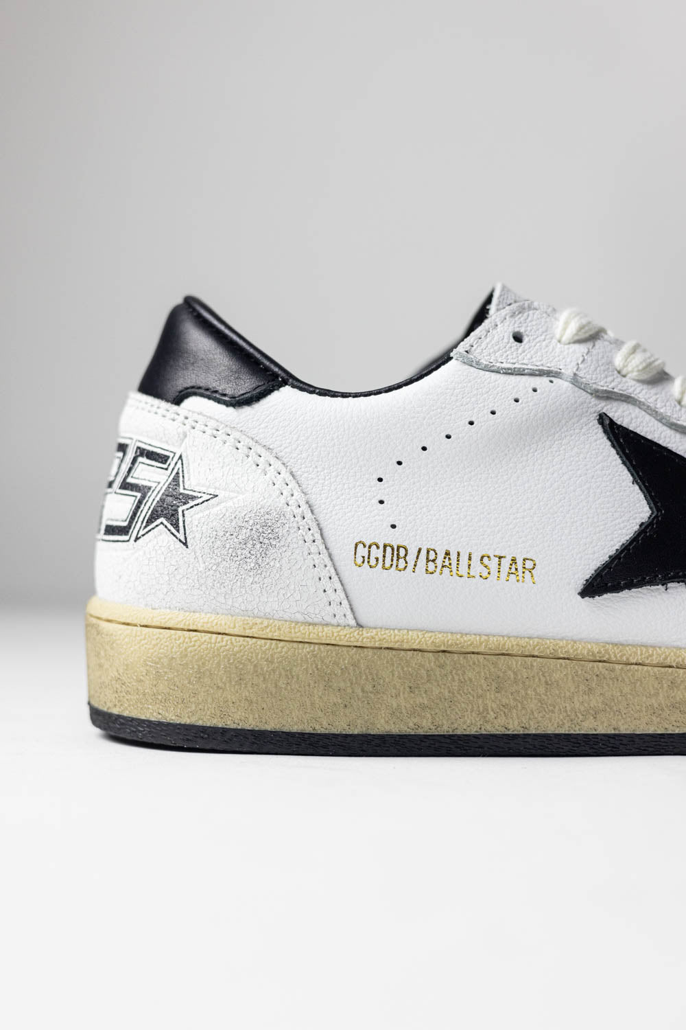Golden Goose Ball Star Low top White/Black