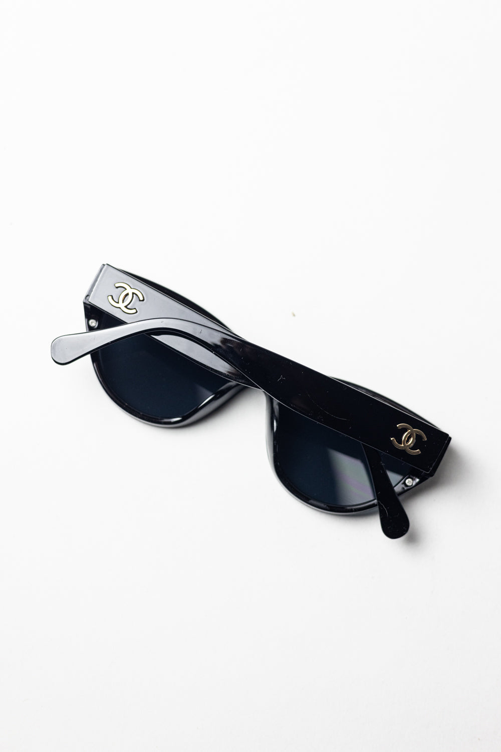 Chanel Retro Cat Eye Sunglasses Black