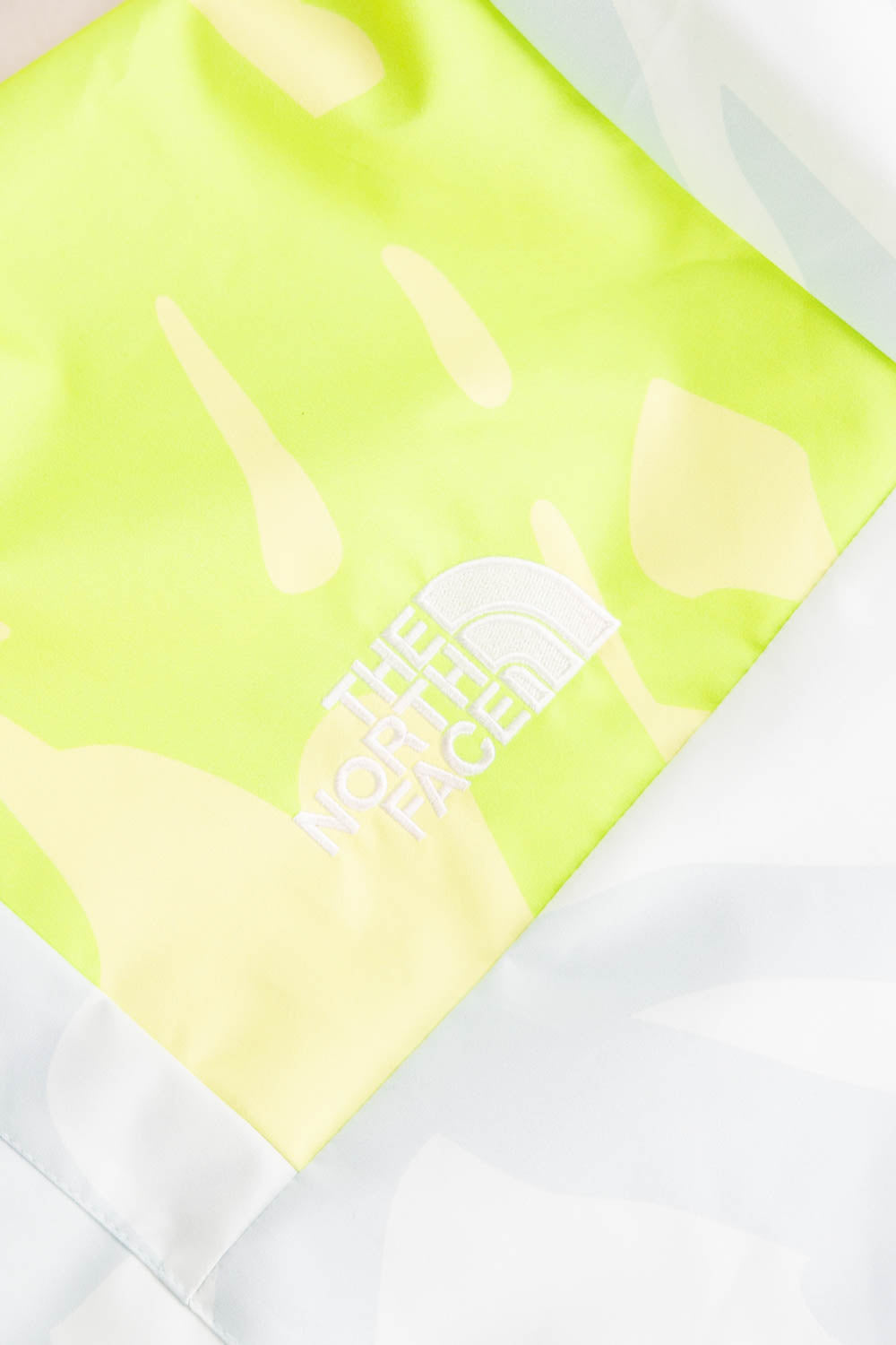 The North Face x KAWS Retro 1986 Mountain Jacket 'Ice Blue'