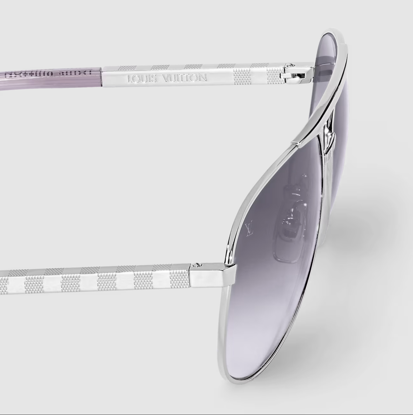 Louis Vuitton Gradient Z0340U Pilote Aviator Sunglasses