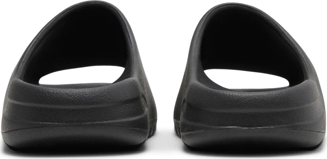 Yeezy Slides 'Onyx'