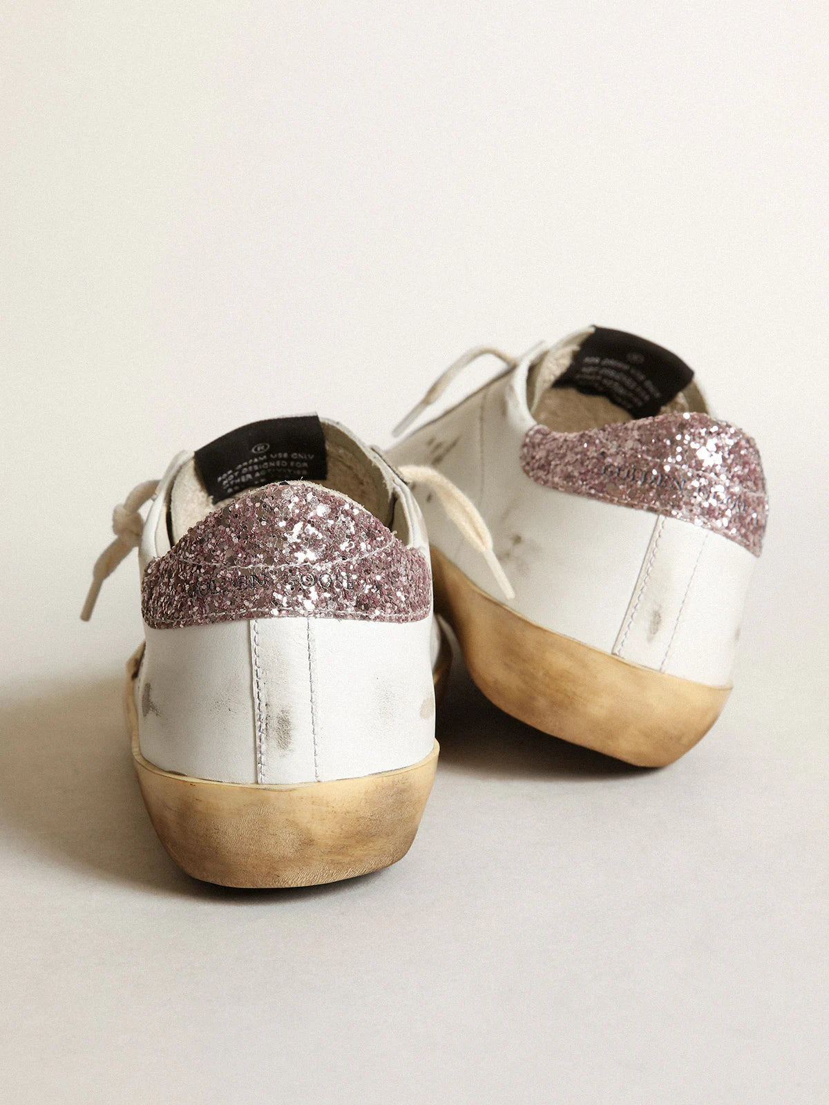 Golden Goose Super-Star star leather color, glitter heel reinforcement