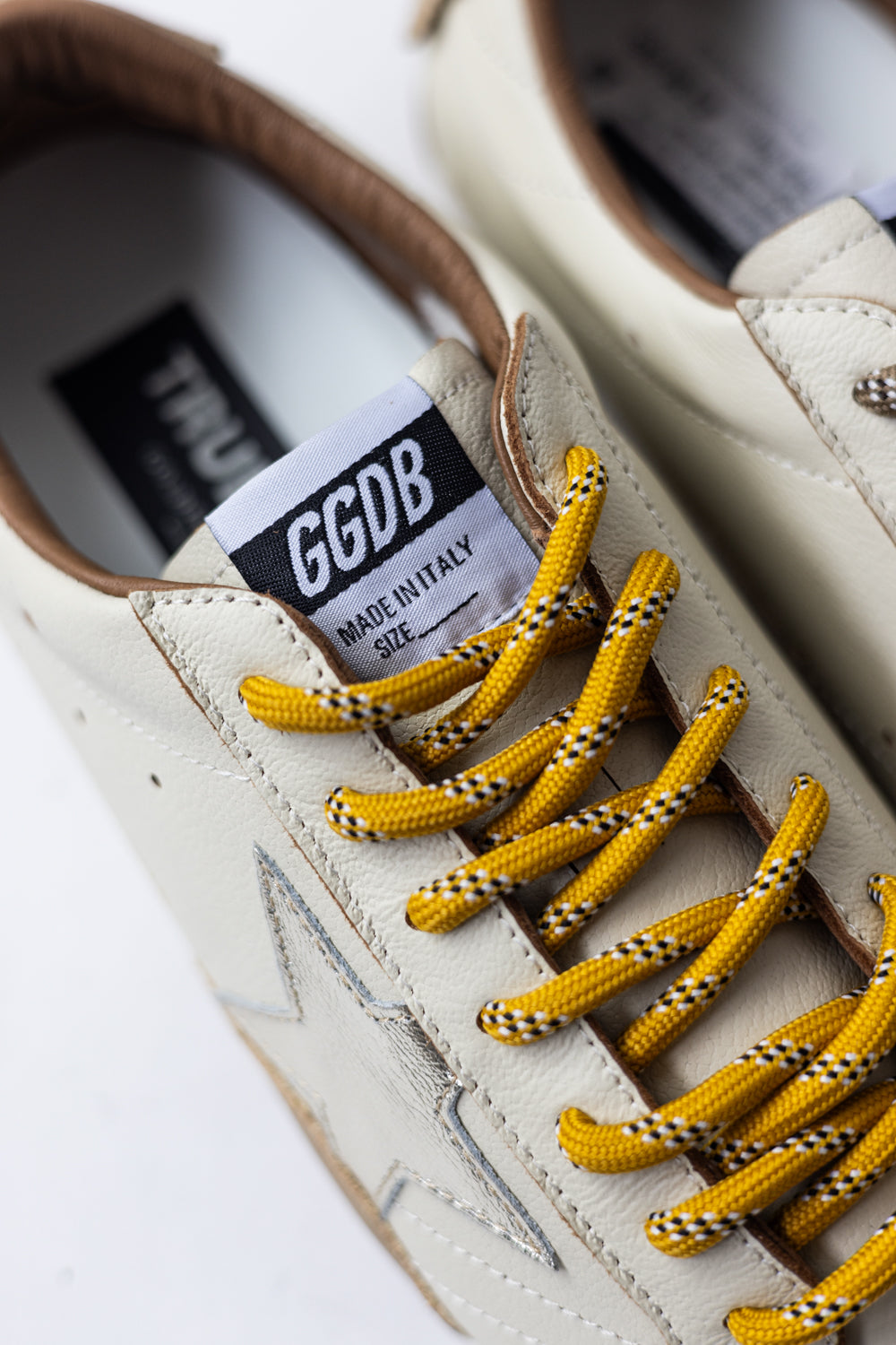 Golden Goose True Star White nappa leather gold star beige suede