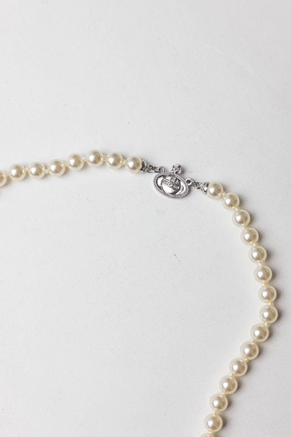 Vivienne Westwood faux-pearl Drop Choker