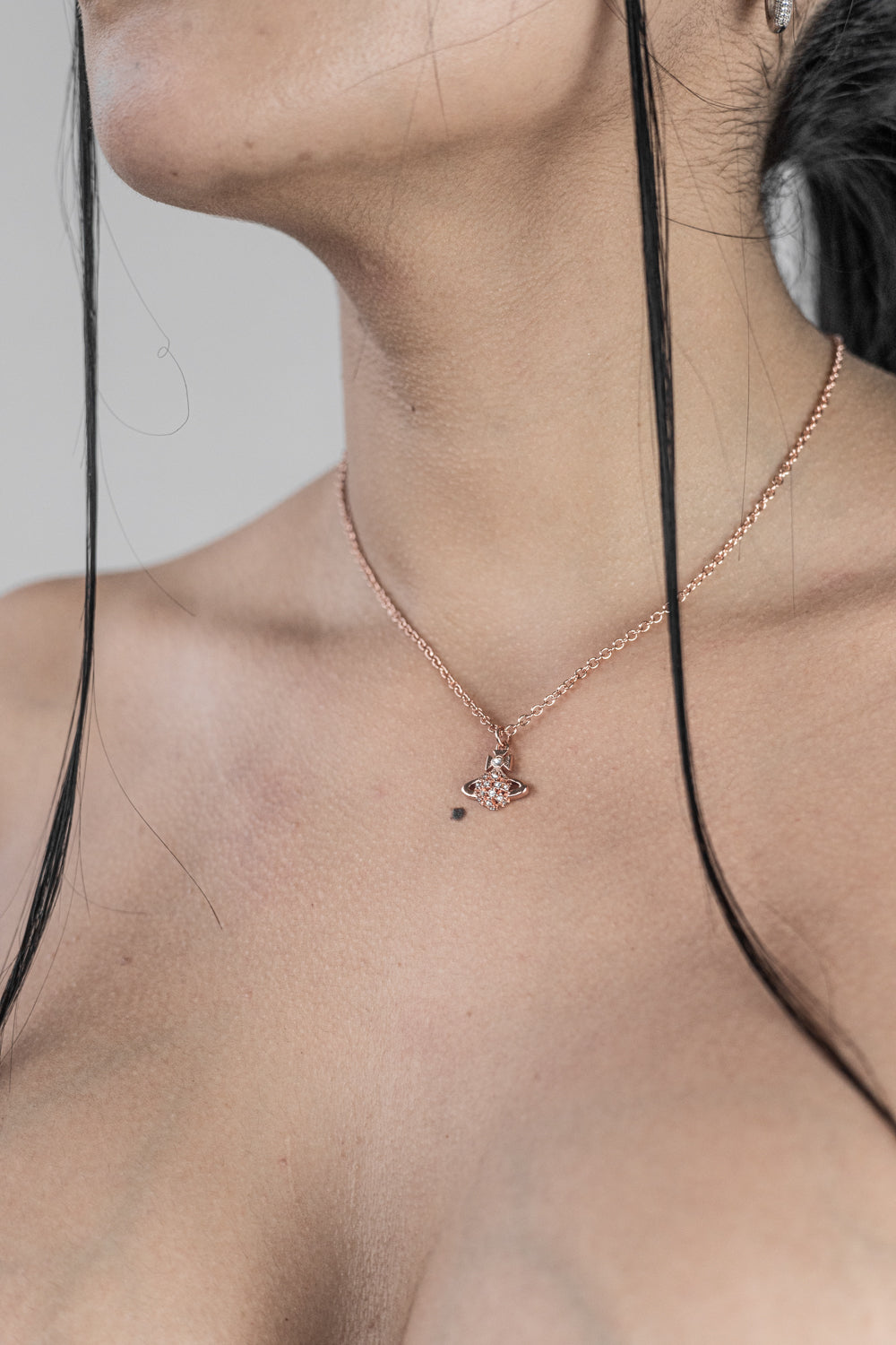 Vivienne Westwood Orb pendant necklace Rose Gold