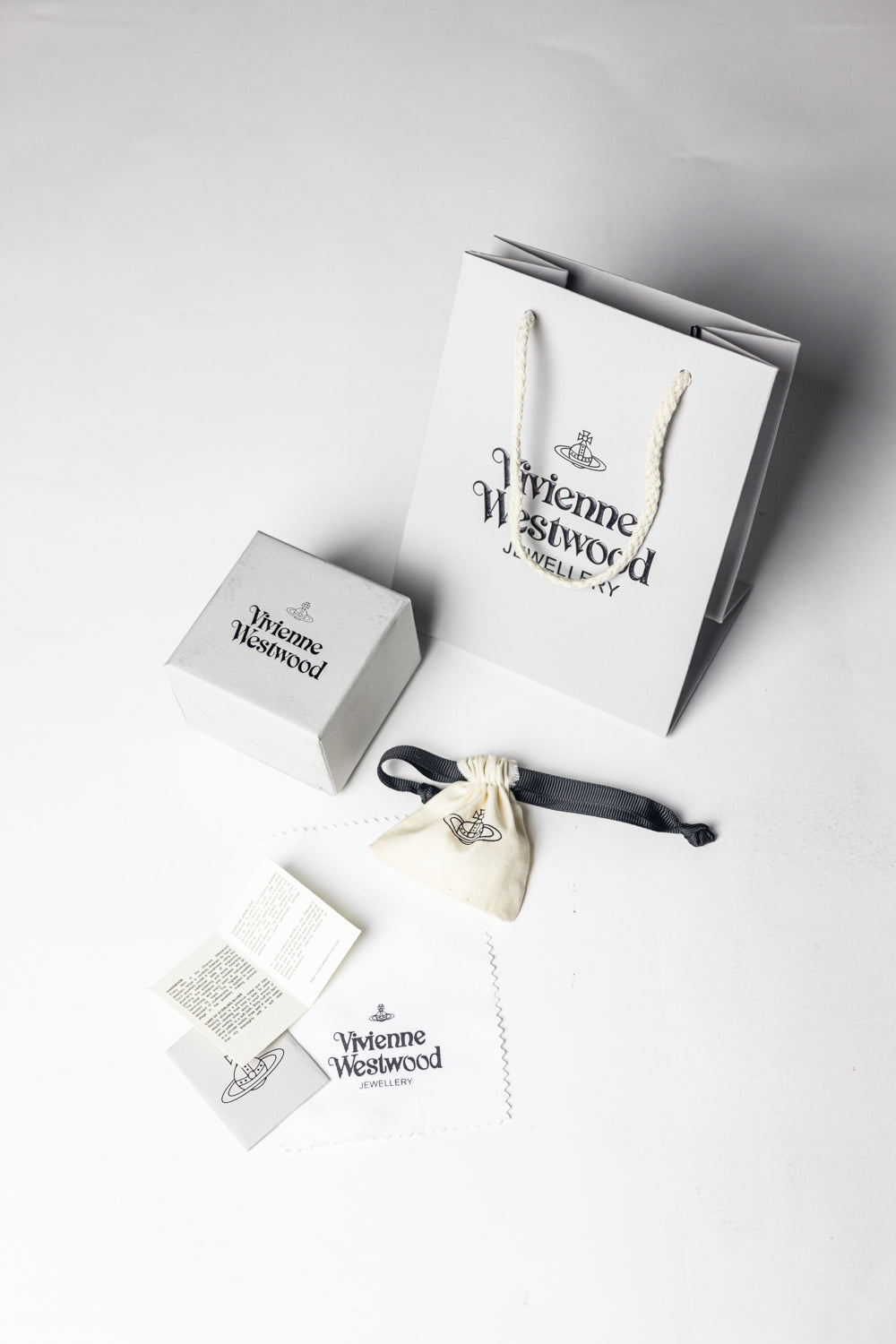 Vivienne Westwood Orb pendant necklace Silver