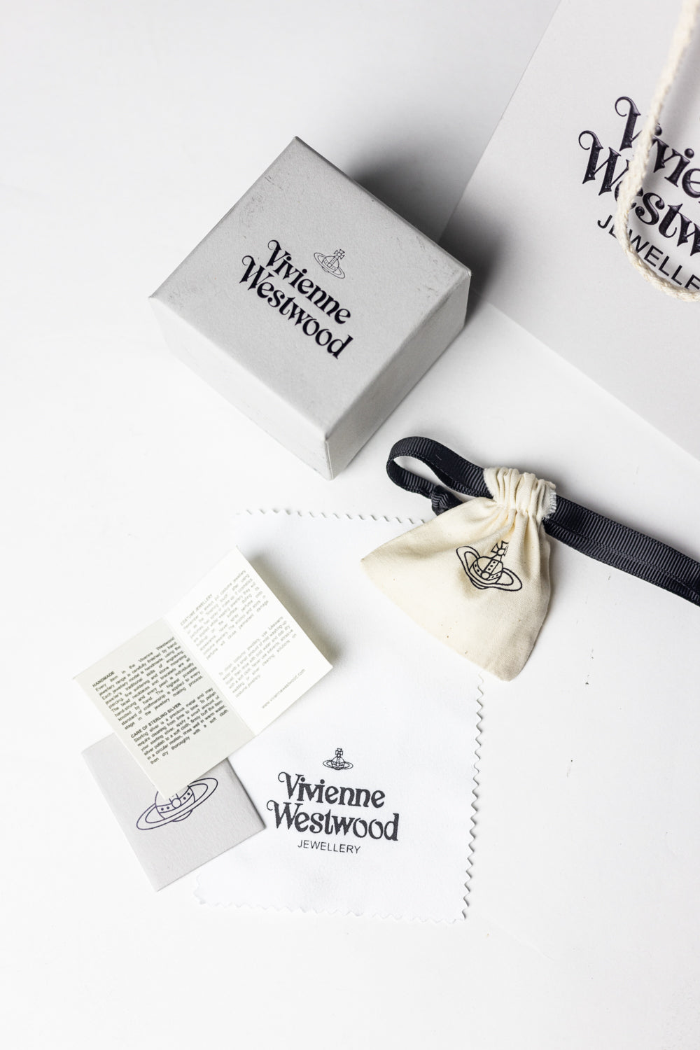 Vivienne Westwood Orb pendant necklace Silver