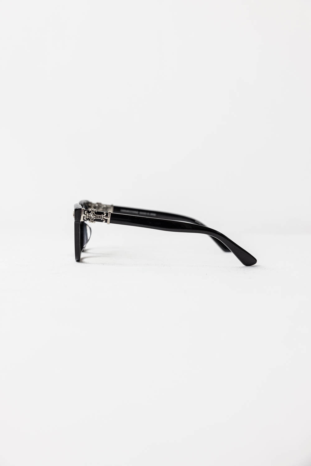 Chrome Hearts Cox Ucket Glasses Black