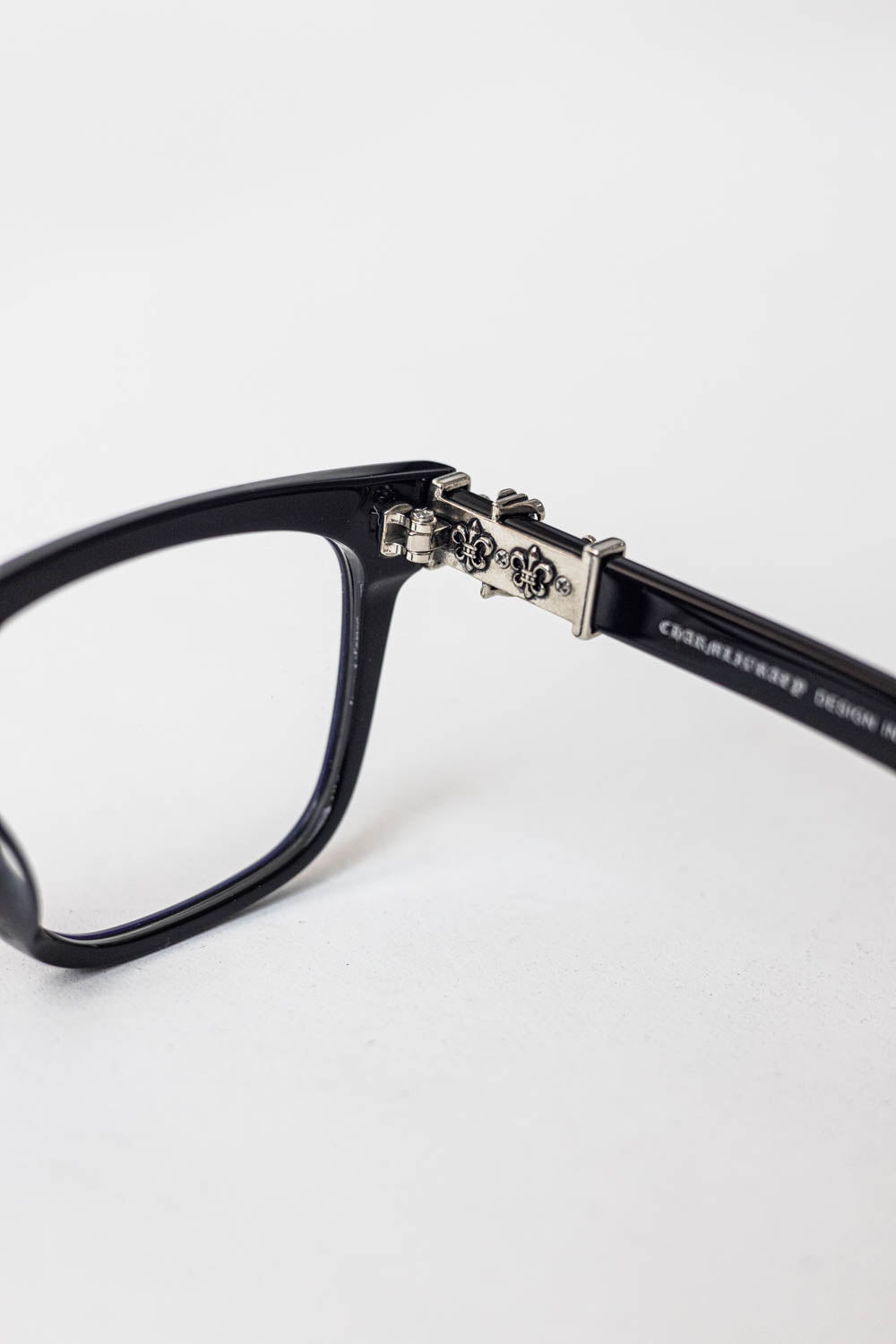 Chrome Hearts Cox Ucket Glasses Black