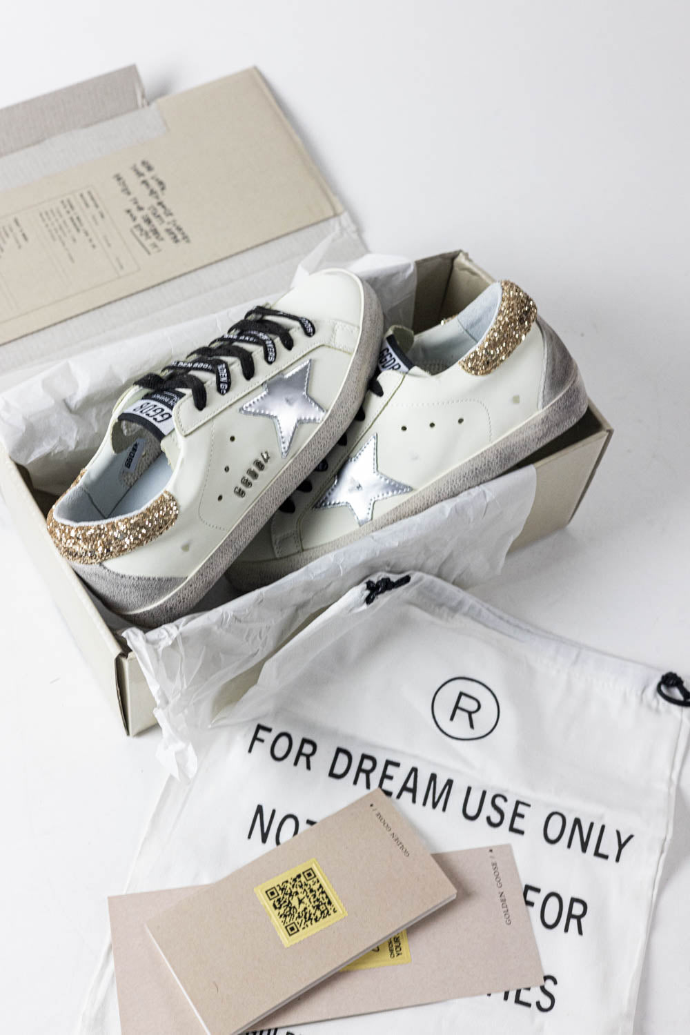 GOLDEN GOOSE Super-Star White leather with glitter heel tab