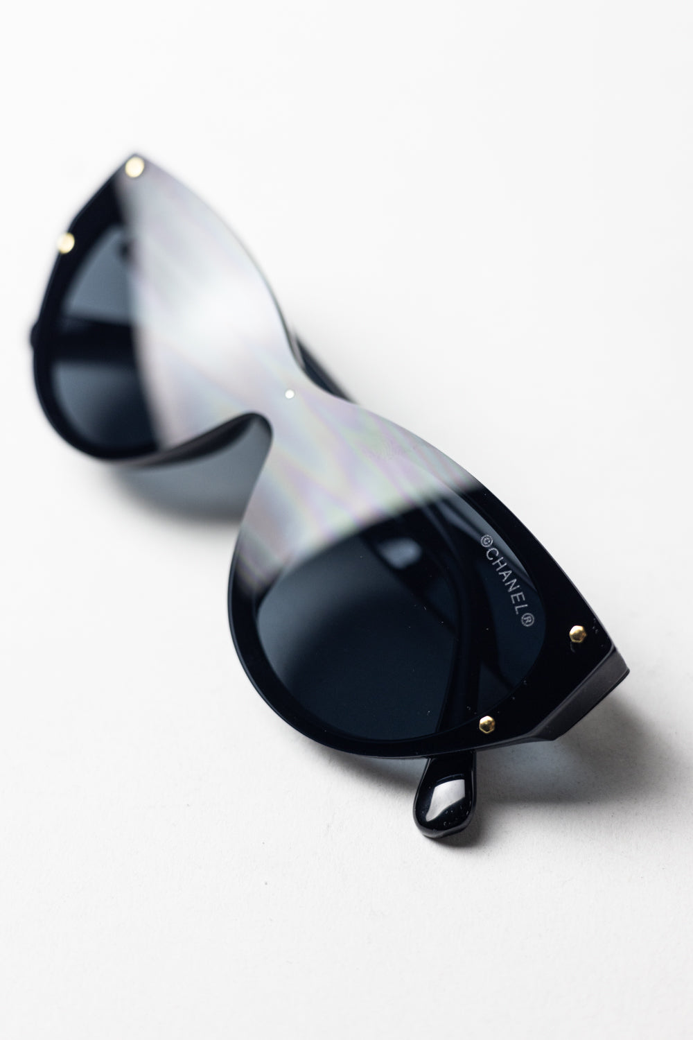 Chanel Retro Cat Eye Sunglasses Black
