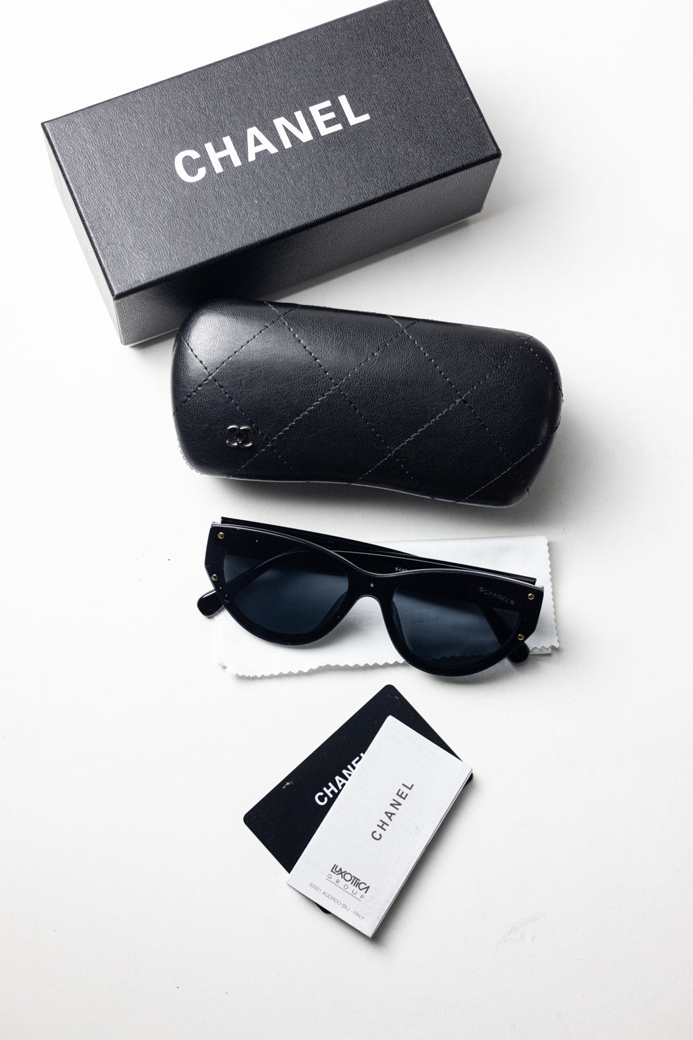 Chanel Retro Cat Eye Sunglasses Black