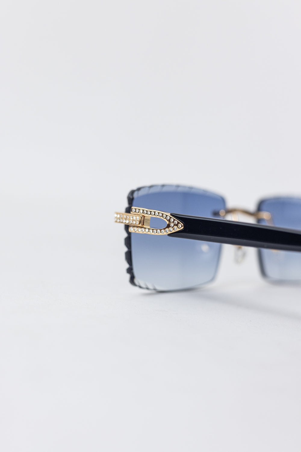 Cartier Light Wood Glasses Crystal Black/Gold