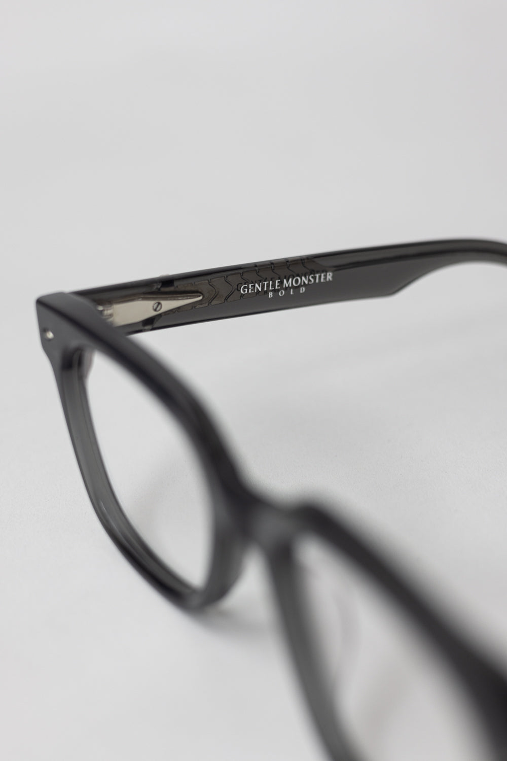Gentle Monster Alto 01 Sunglasses Grey