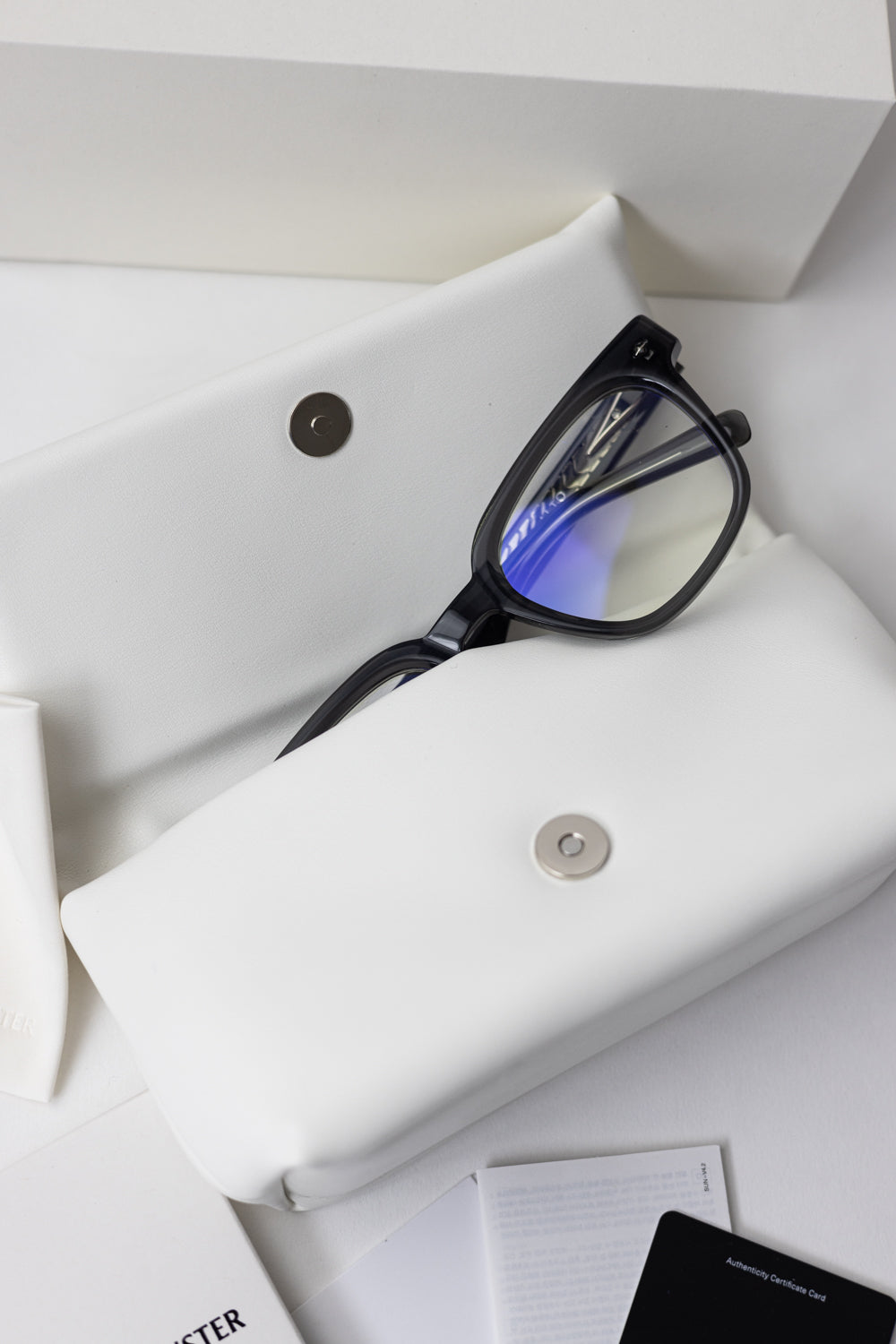 Gentle Monster Alto 01 Sunglasses Grey