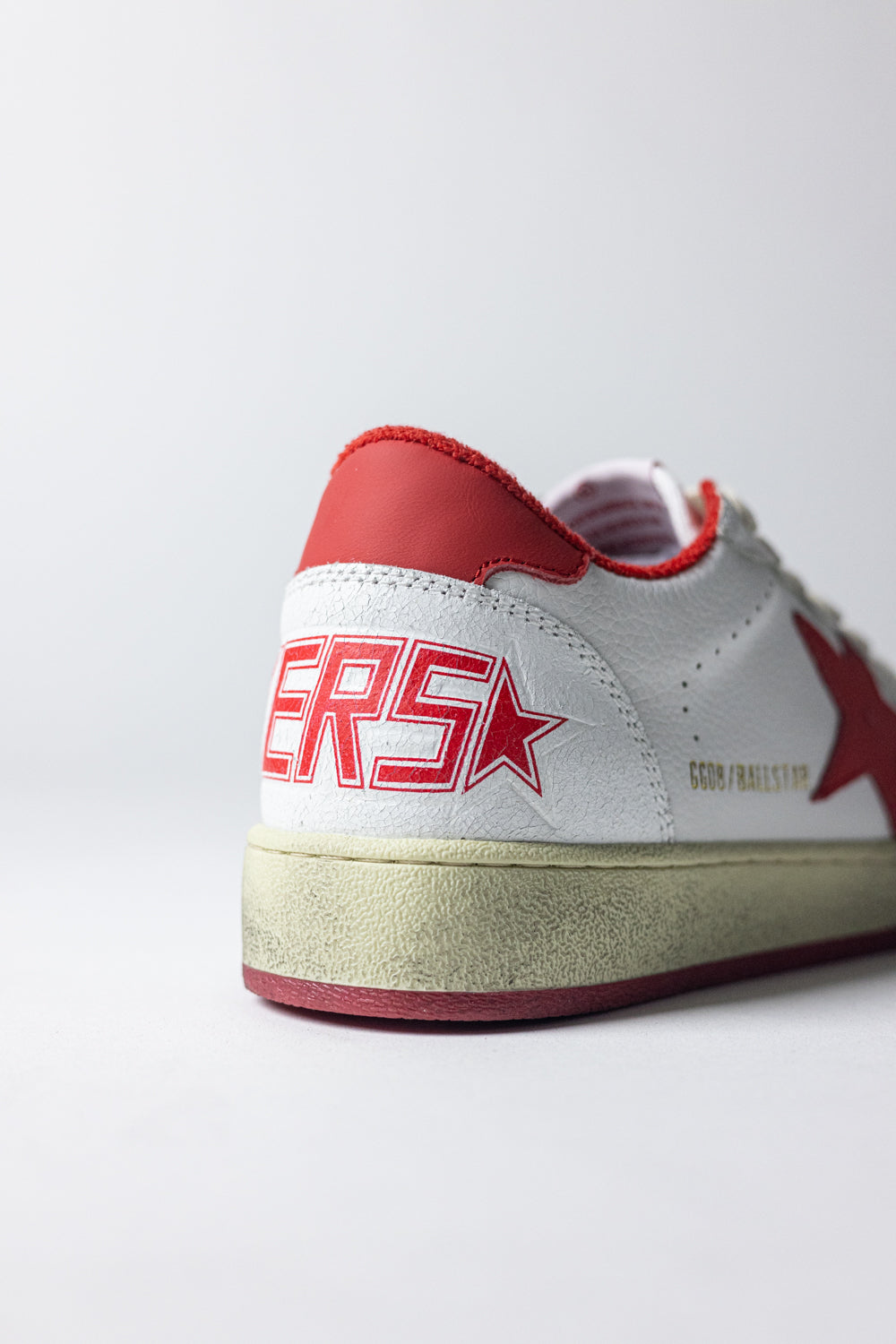 Golden Goose white leather Ball-Star shoe with star and red heel