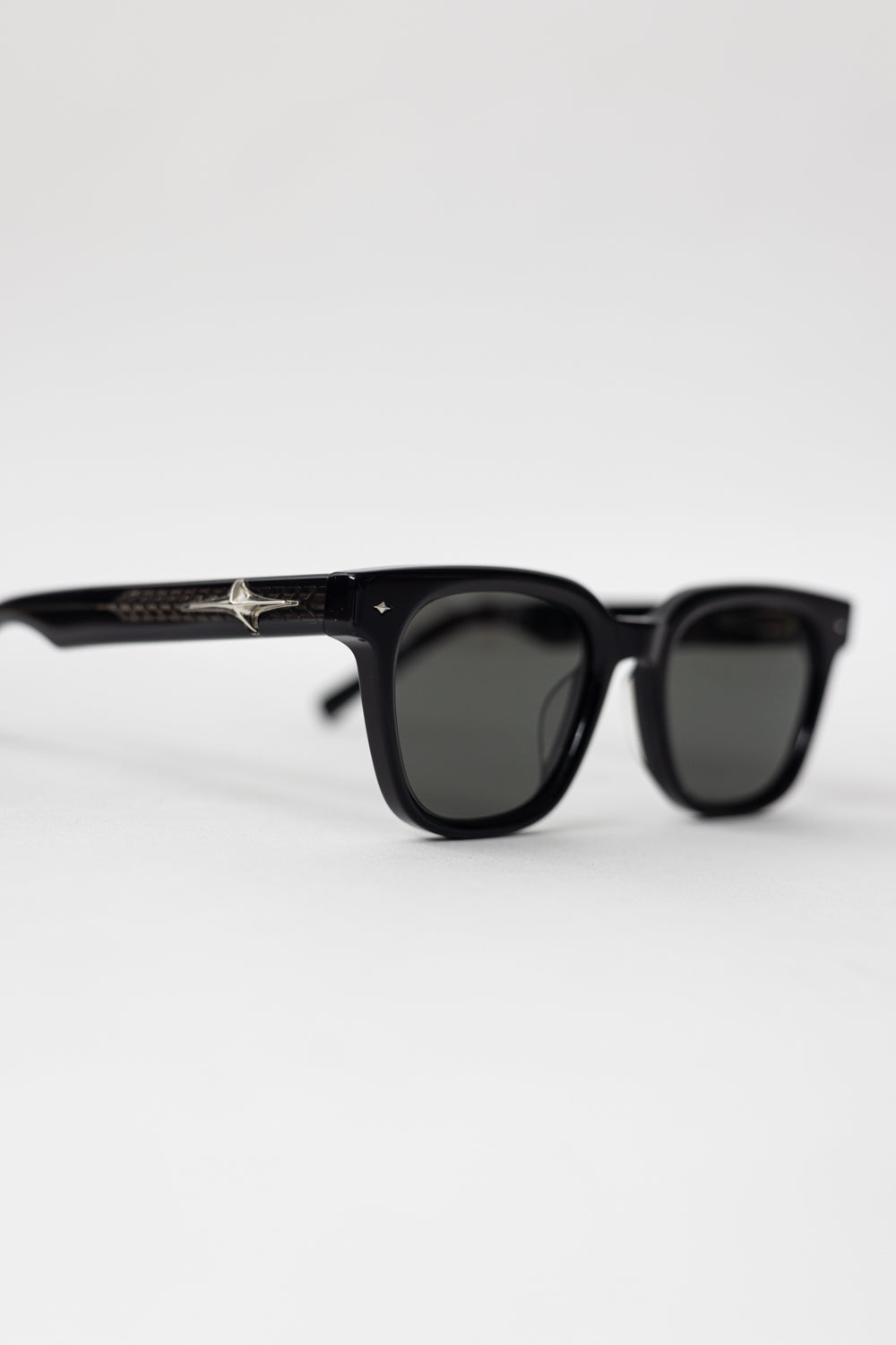 Gentle Monster Alto 01 Sunglasses Black