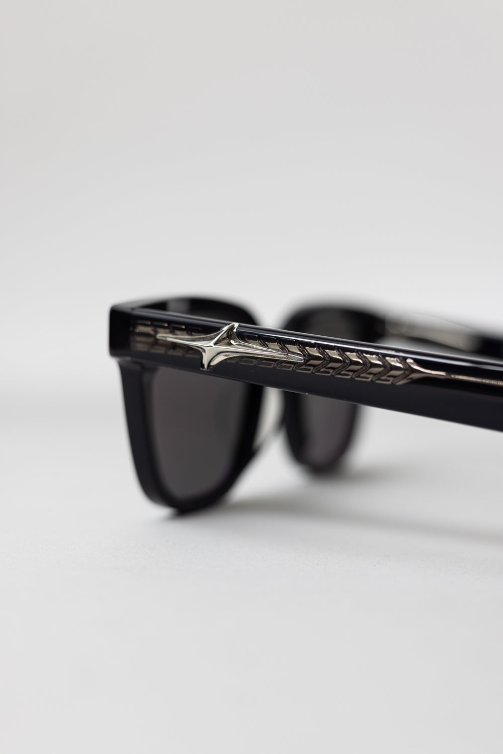 Gentle Monster Alto 01 Sunglasses Black