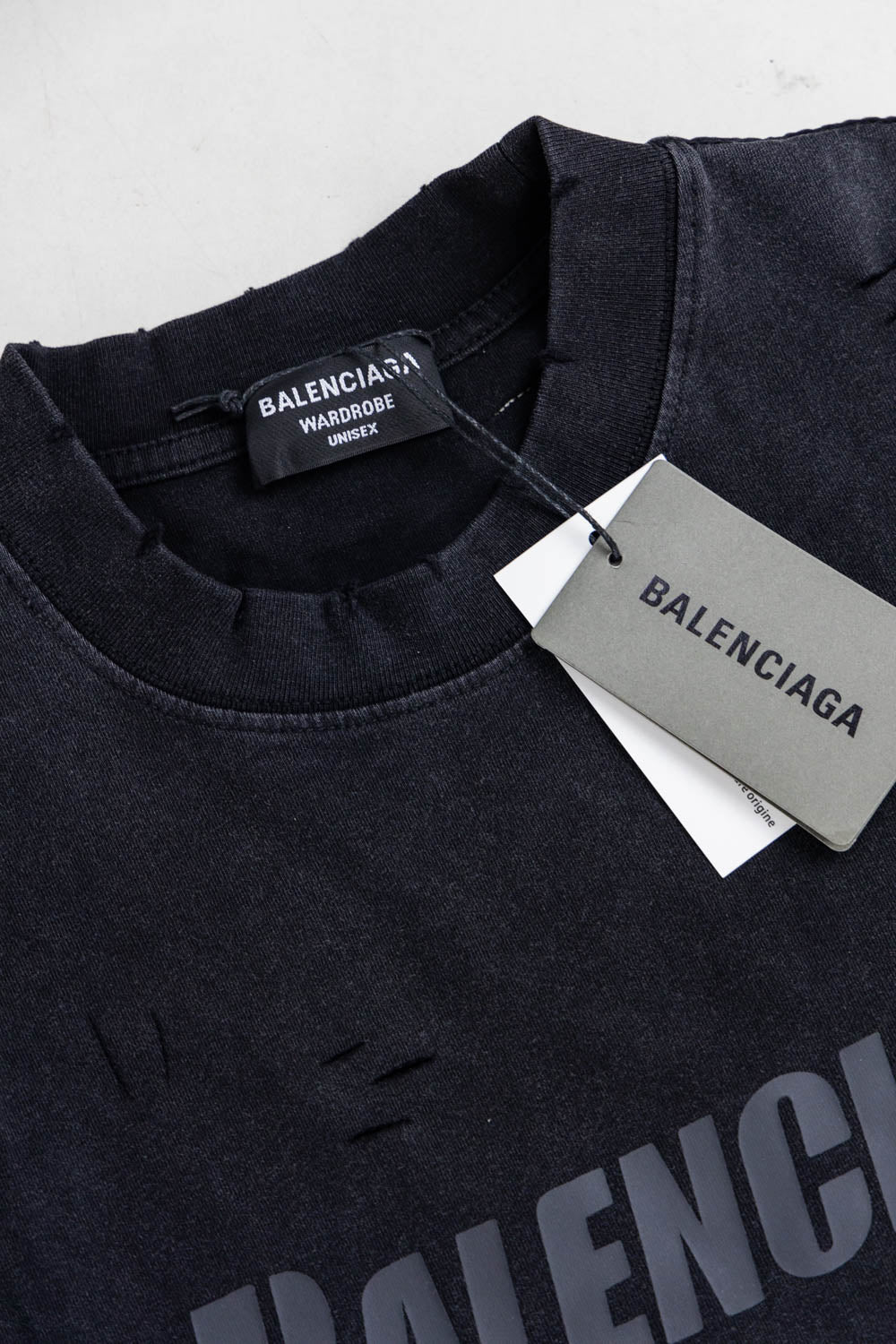 Balenciaga Caps Destroyed Flatground T-shirt Black