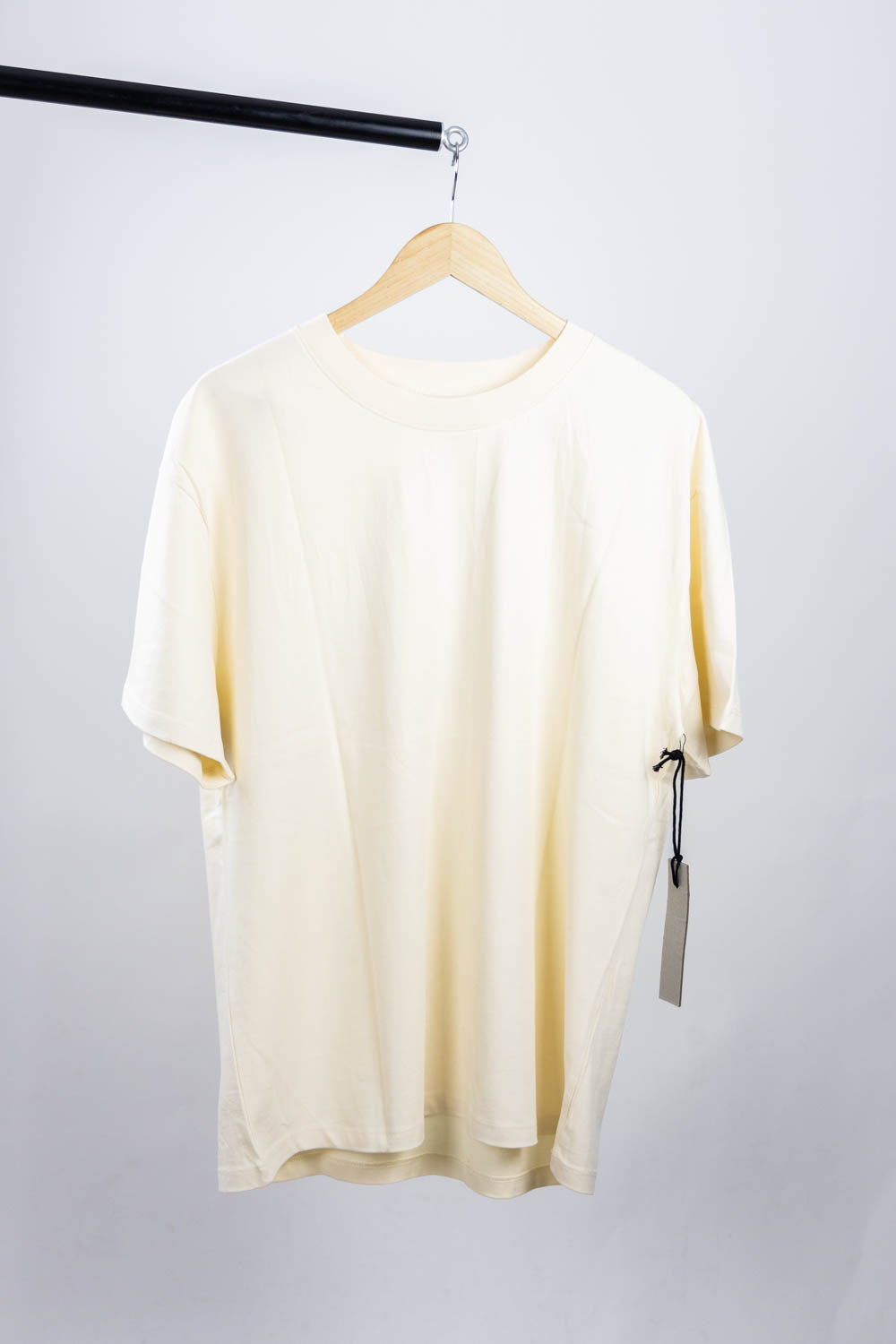 Fear of God Essentials T-shirt (SS21) 'Buttercream'