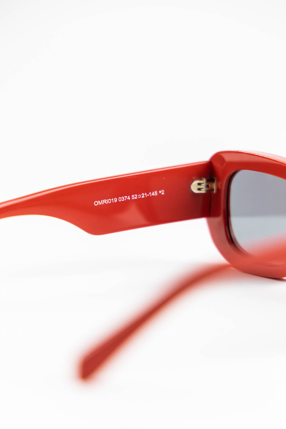 Off-White Carrara 50MM Oval Sunglasses Red