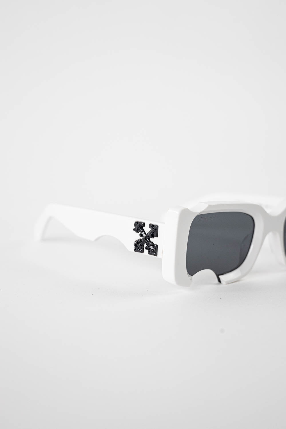 Off-White Cady Acetate 142mm Rectangular Sunglasses - White