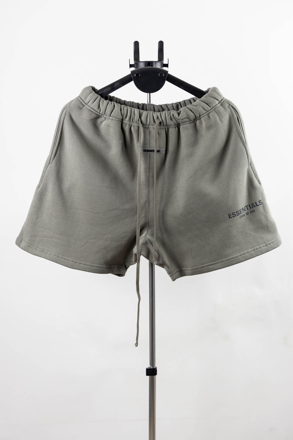 Fear of God Essentials Fleece Shorts 'Cement'