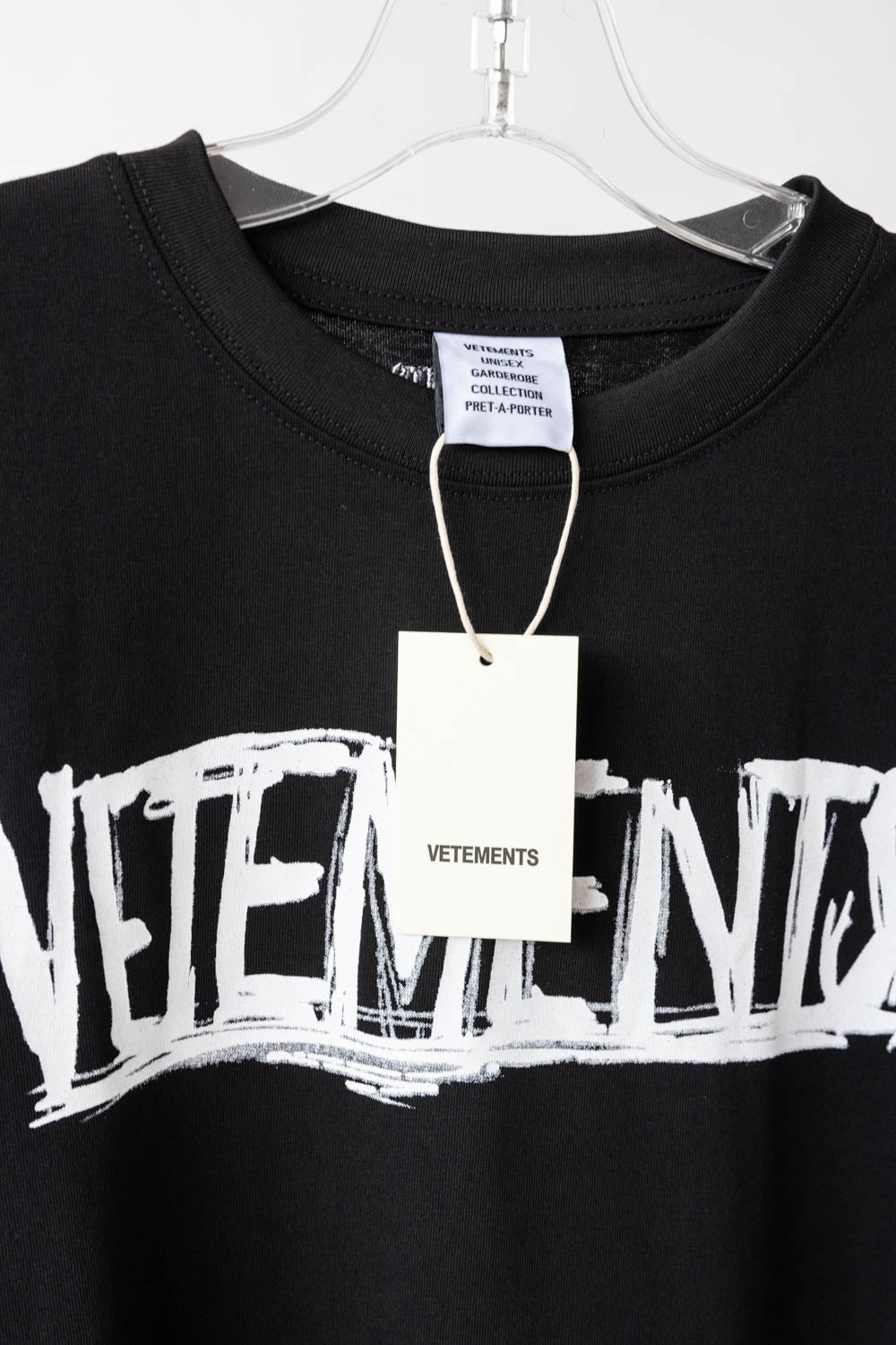 VETEMENTS World Tour cotton T-shirt