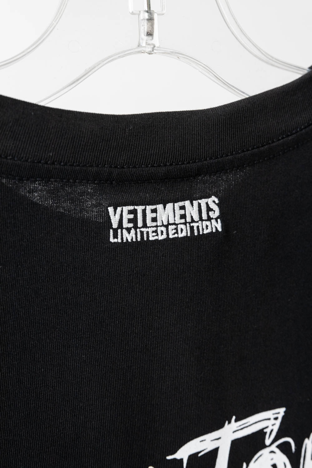 VETEMENTS World Tour cotton T-shirt