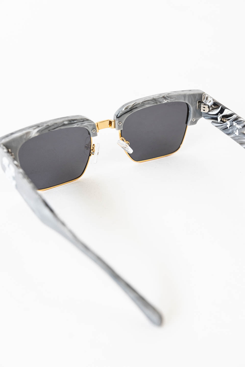 OFF-WHITE Washintong Sunglasses Black/Grey