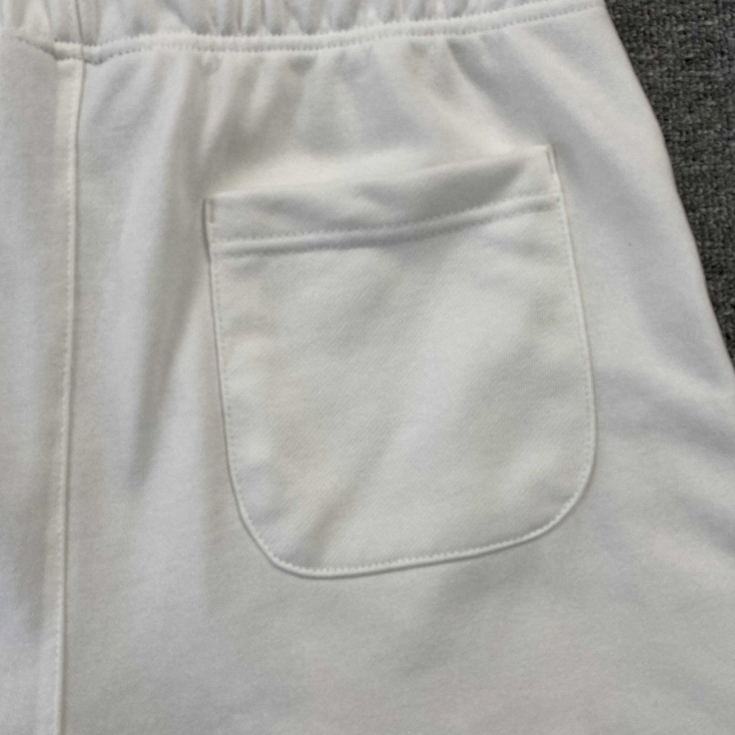 Fear of God Essentials Short 'White'