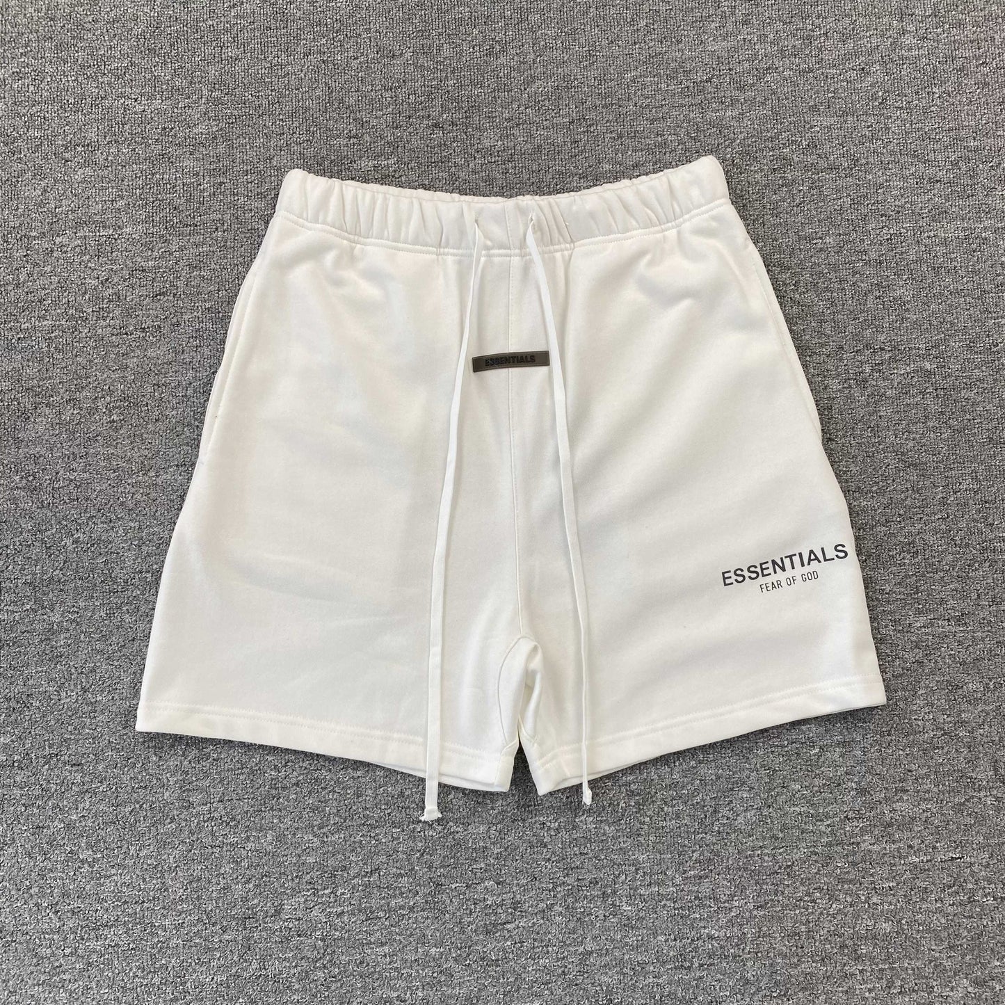 Fear of God Essentials Short 'White'