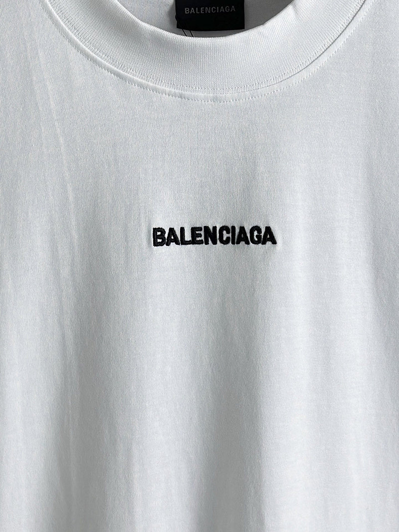 Balenciaga Back T-shirt Medium Fit in Off White