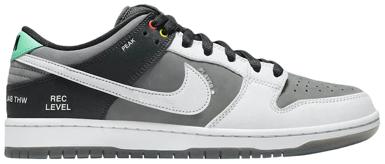 Nike SB Dunk Low VX1000