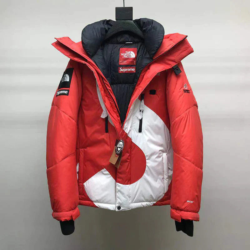 Supreme The North Face S Logo Summit Series Himalayan Parka RED Supreme The North Face S Logo Summit Series Himalayan Parka RED
