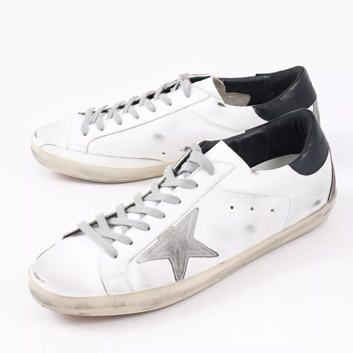 Golden Goose Super-Star Low White/Black