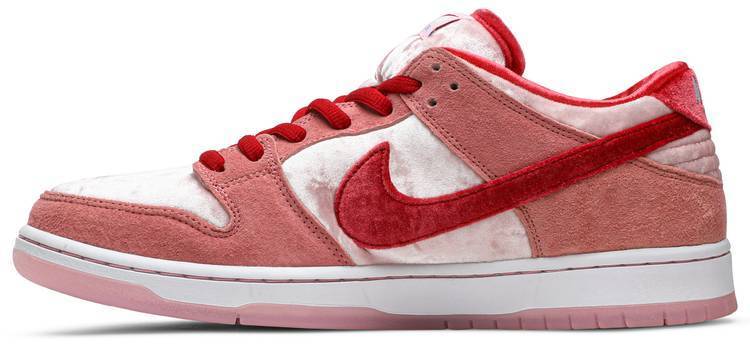 StrangeLove x Dunk Low SB 'Valentine's Day'