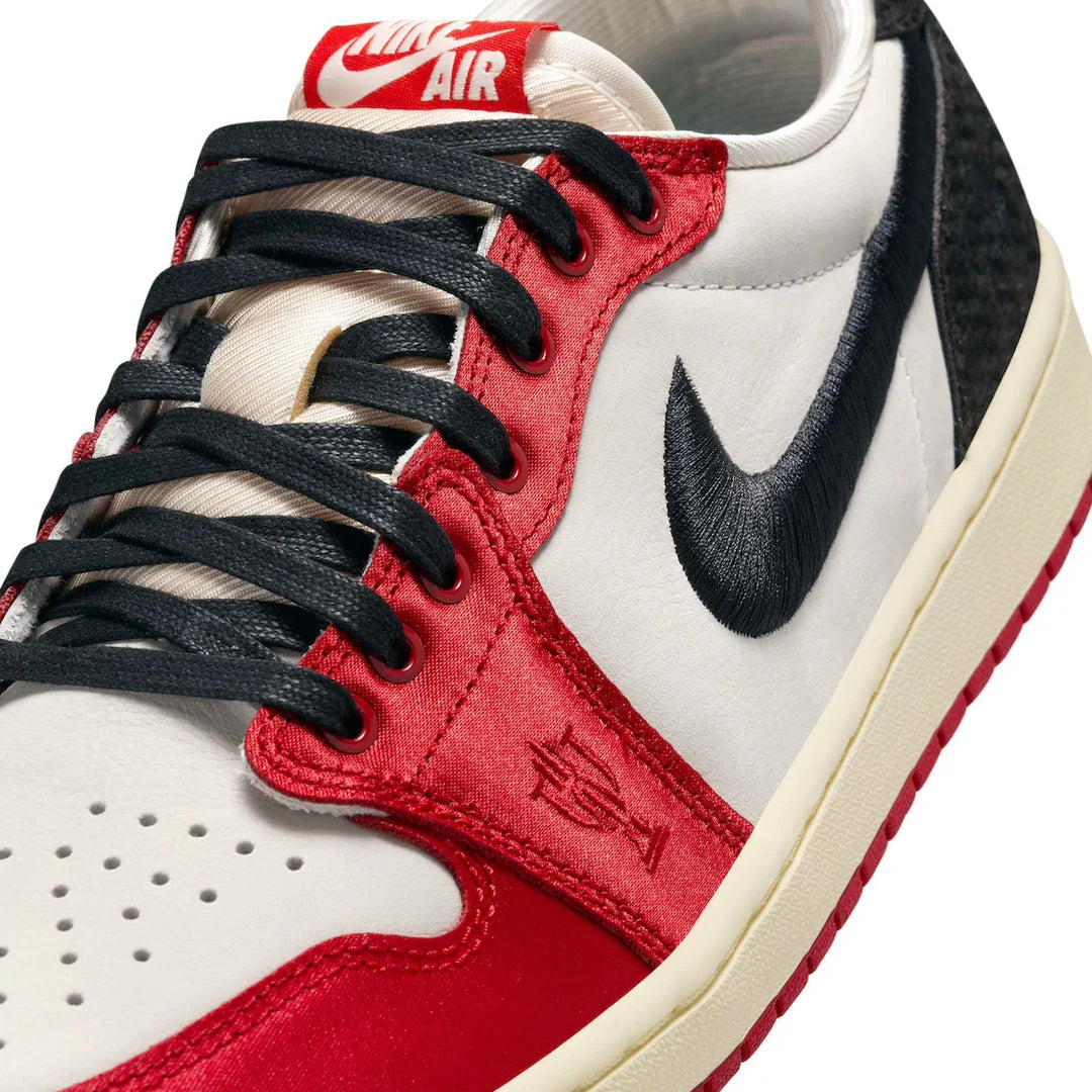 Trophy Room x Air Jordan 1 Retro Low OG SP 'Rookie Card - Away'