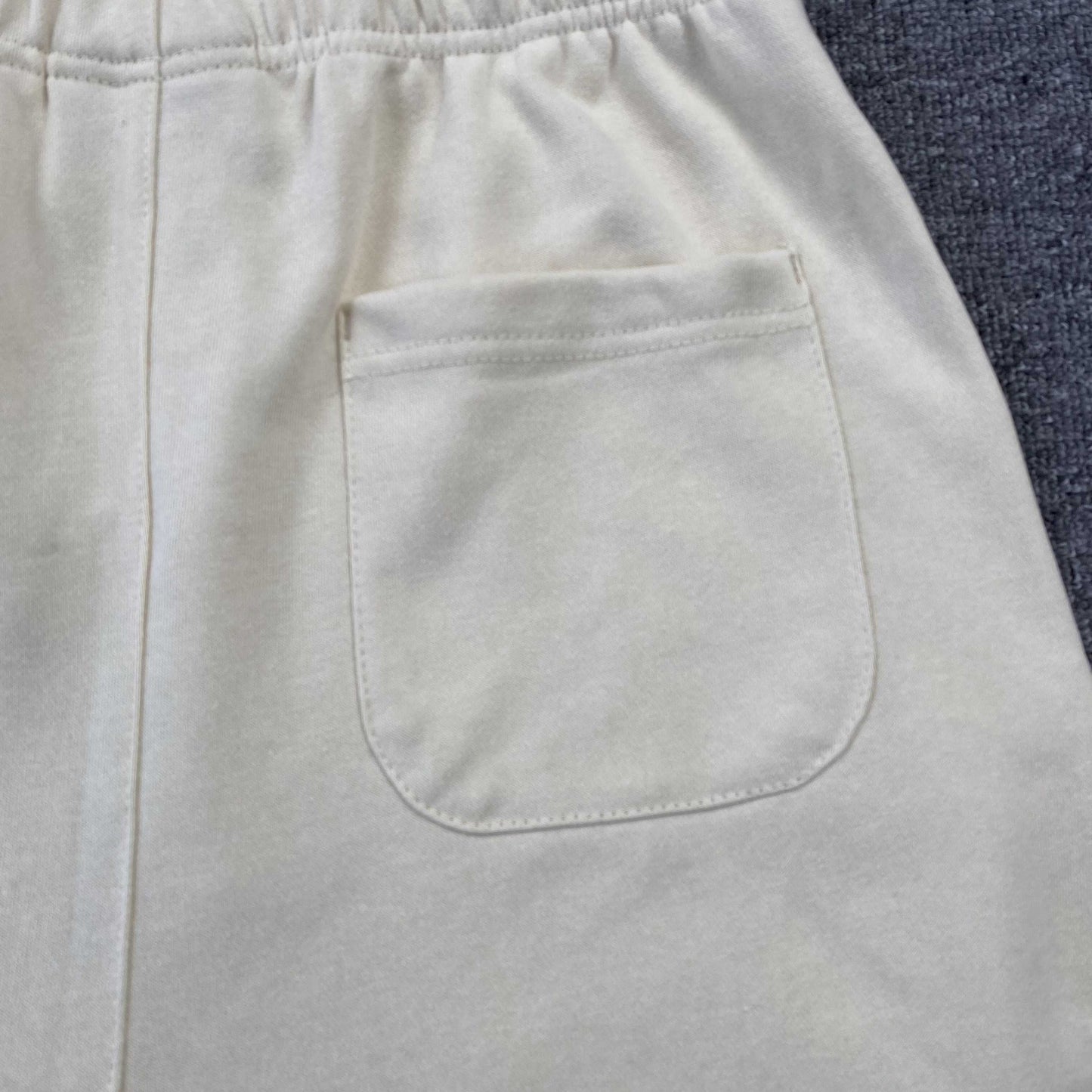 Fear of God Essentials Short 'White'