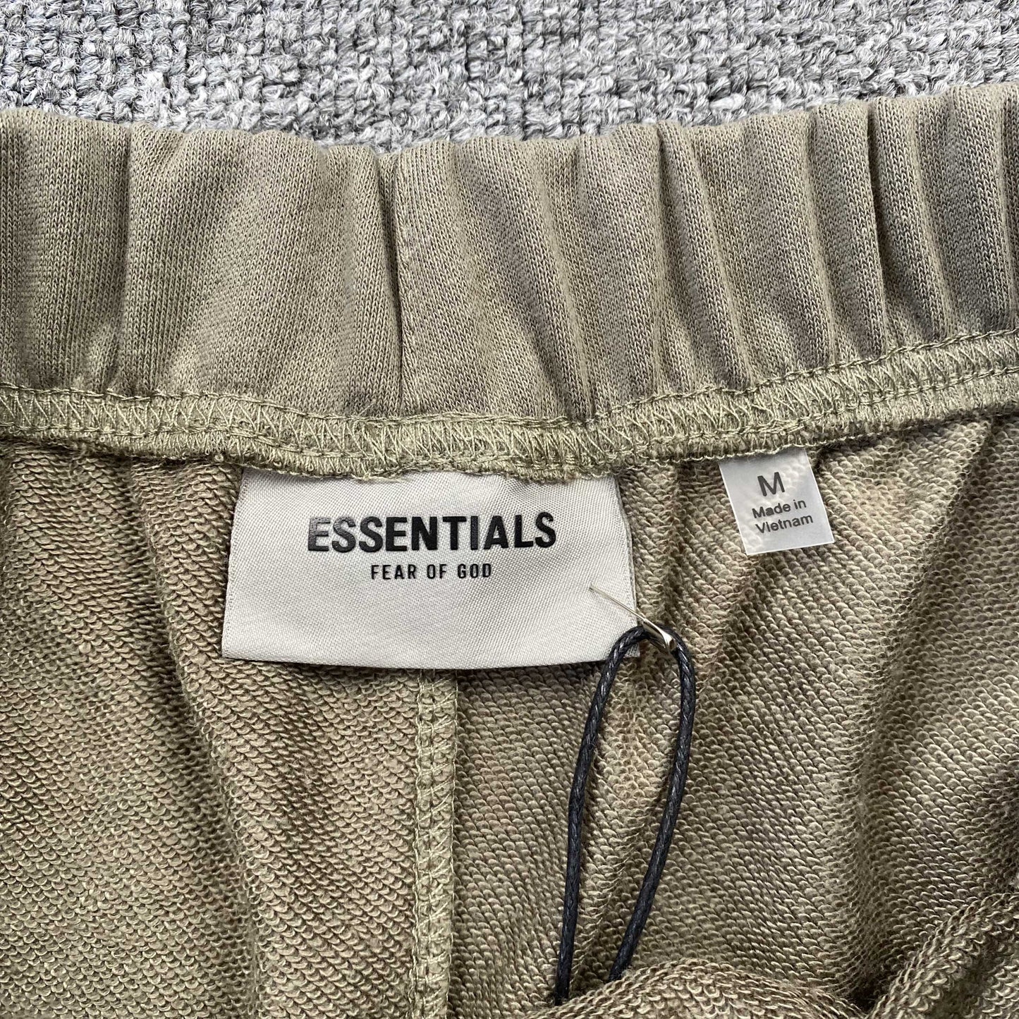 Fear of God Essentials Short 'White'