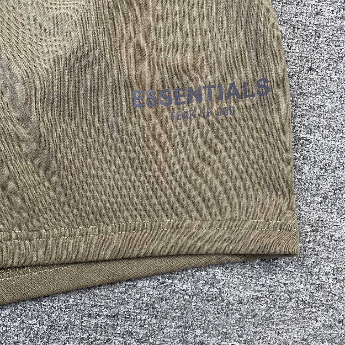 Fear of God Essentials Short 'White'