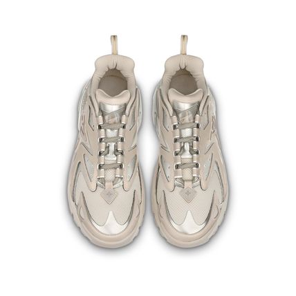 Louis Vuitton LV Runner Tatic Sneaker 'Beige'
