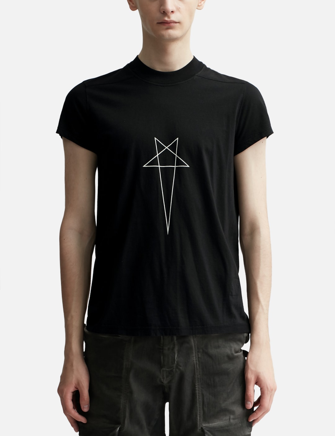 Rick Owens DRKSHDW

Small Level T-Shirt